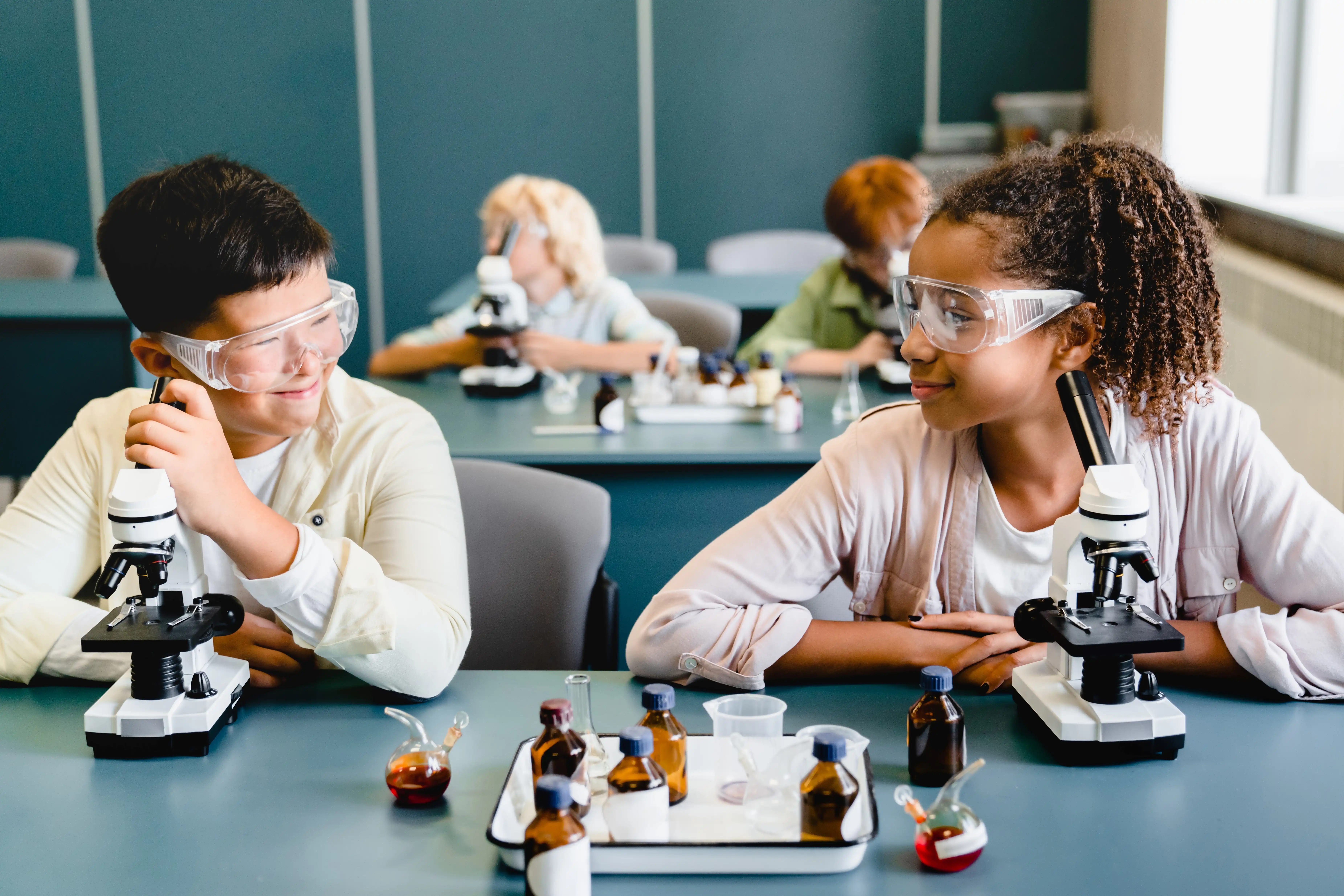 Educational scientific instruments